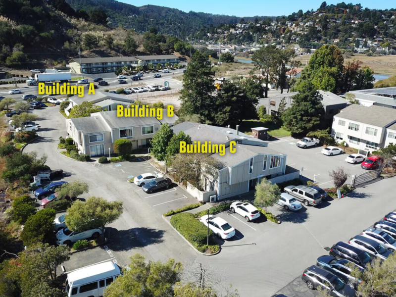 24 Unit Apartment, High Cap Building